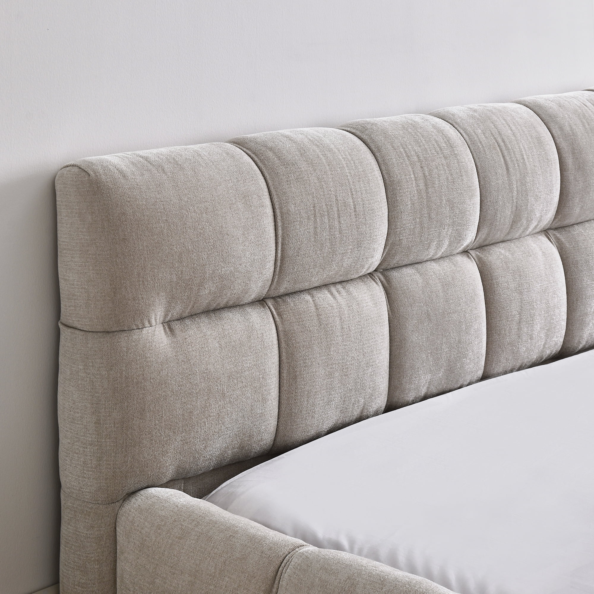 Queen Bed Frame with Thick Fabric, Chenille Fabric Grounded Queen Size Platform Bed with Headboard and Solid Frame, No Box Spring Needed, Upholstered Bed Frame Queen & Soft Bed Frame