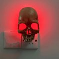 thumbnail image 4 of Lámpara Calavera Lámpara Calavera Decoración de calavera gótica de Halloween Luz de calavera realista de pared enchufable para fiesta de club, 4 of 9