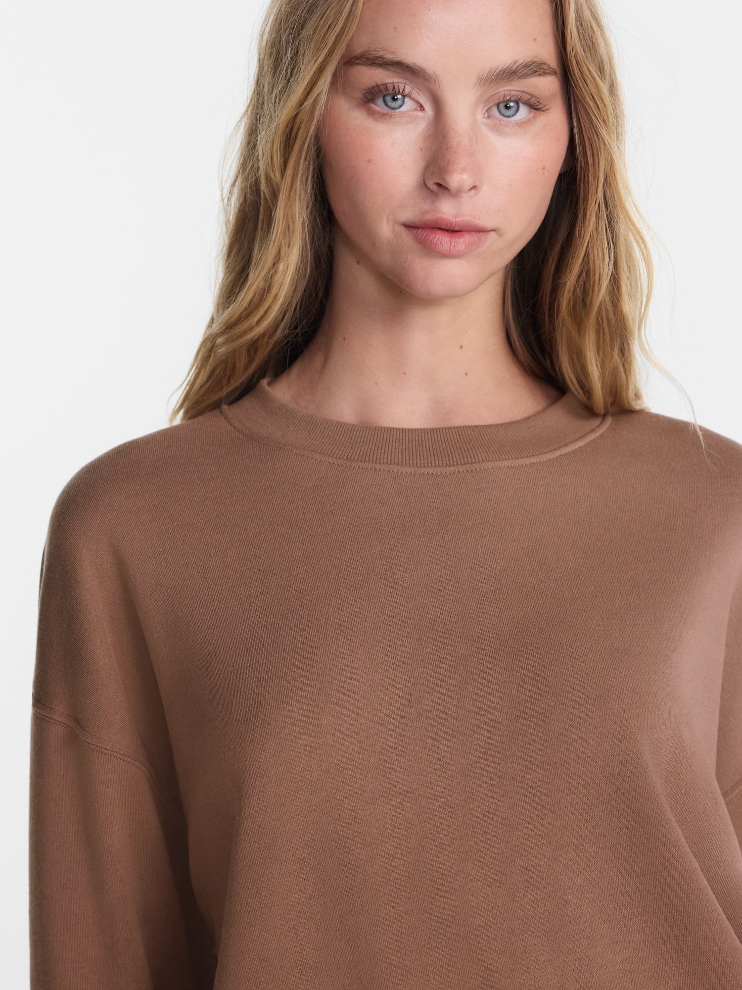 No Boundaries Pullover Crewneck Sleep Top with Long Sleeves, Women's XXS-3X