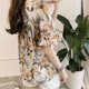thumbnail image 4 of Tops con Volantes Florales Fiudx de Manga Corta para mujer Estampados con Cuello en V, 4 of 7