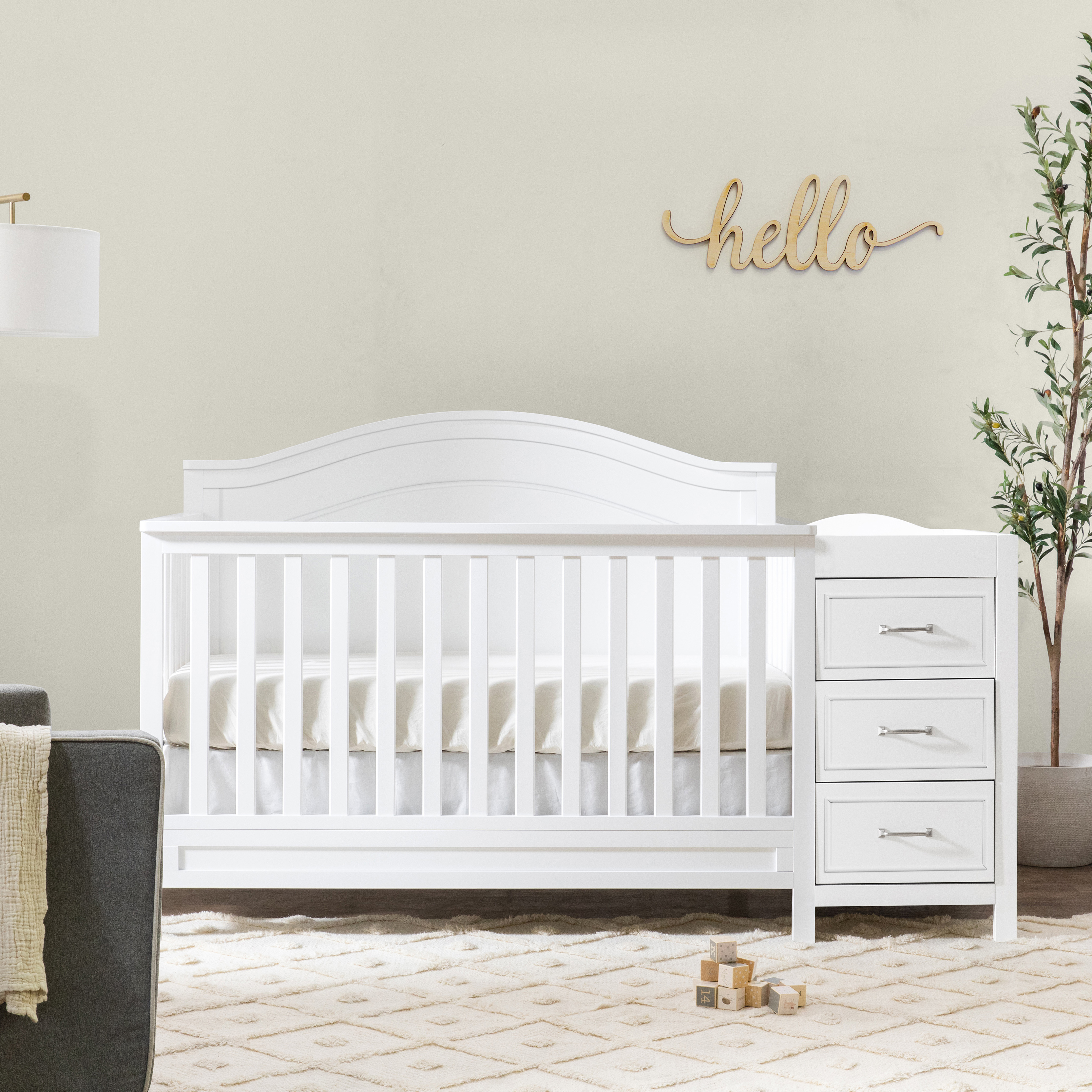 DaVinci Charlie 4-in-1 Convertible Crib and Changer Combo in White - image 2 of 11
