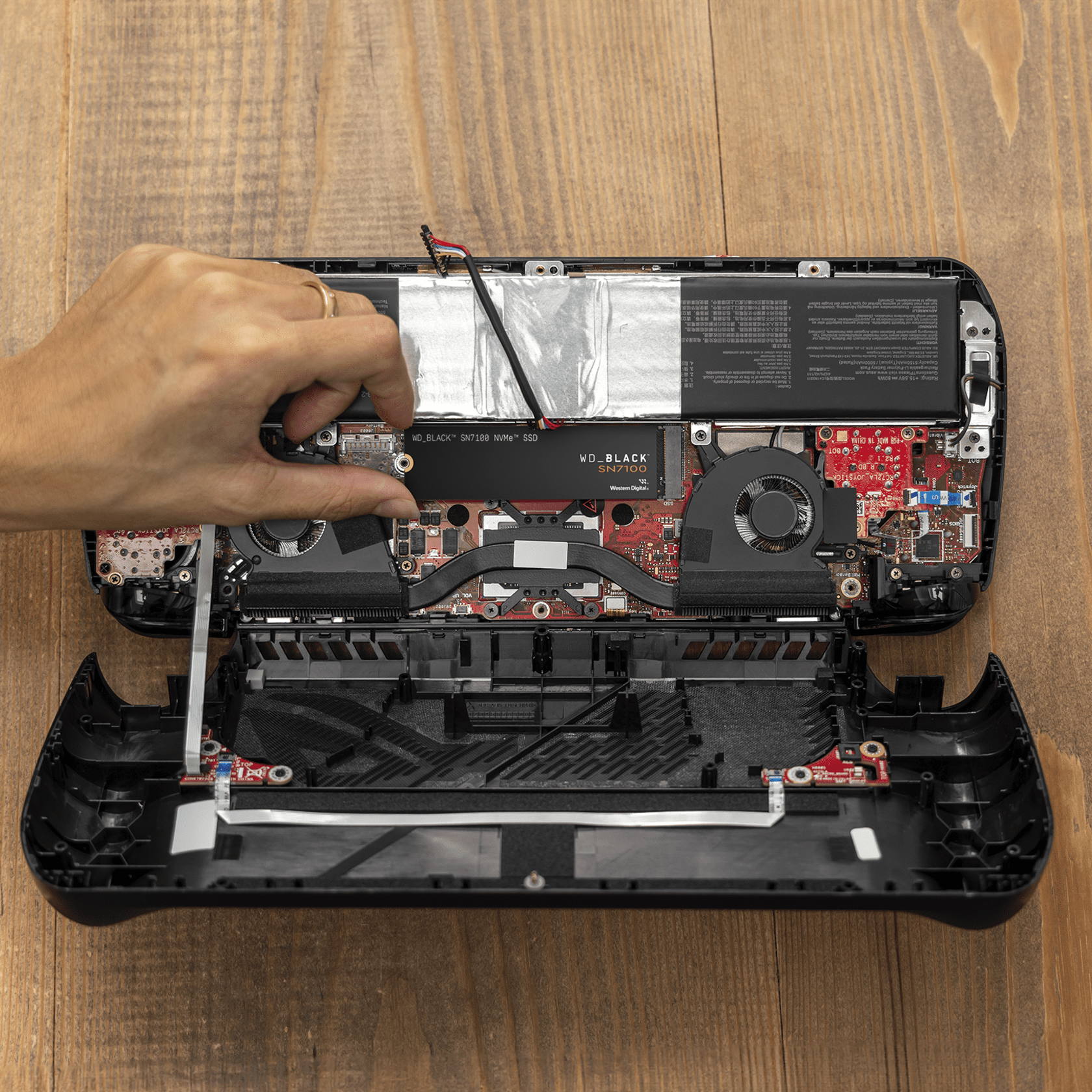WD_BLACK 1TB SN7100 NVMe Internal SSD Powered by Sandisk - PCIe Gen4 M.2 2280, up to 7,250 MB/s Internal Solid State Drive