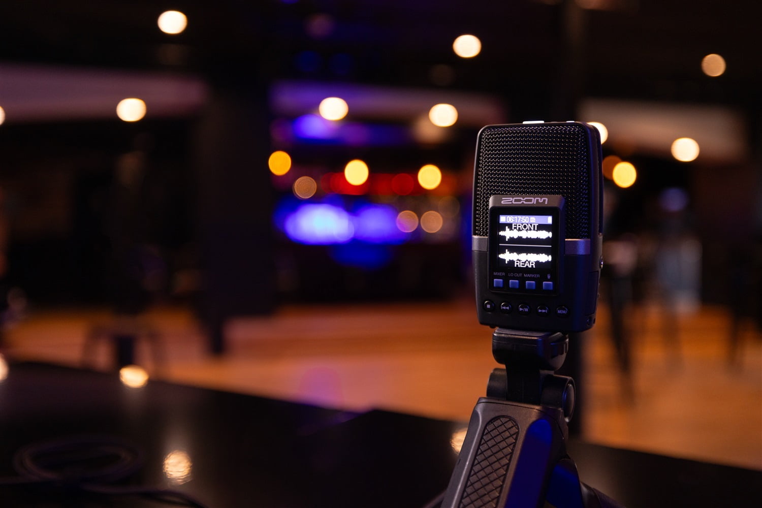Zoom H2essential Multi-mic Handy Recorder