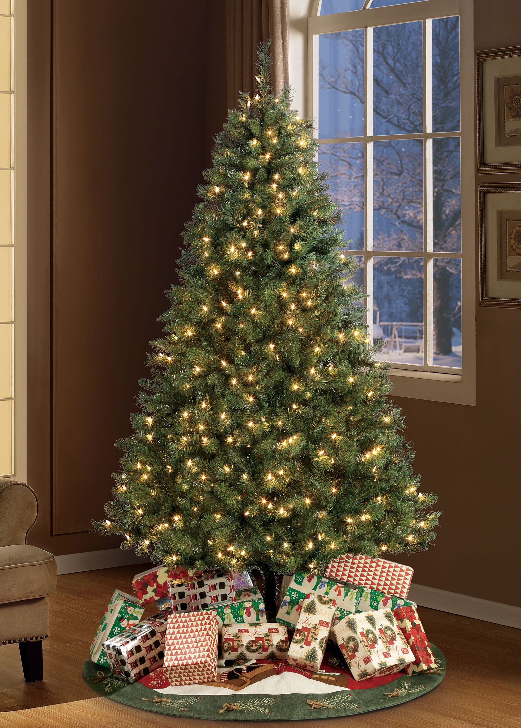 Holiday Time 6.5Ft Arlington Tree with 300 Clear Incandescent Mini Lights for the Christmas Season