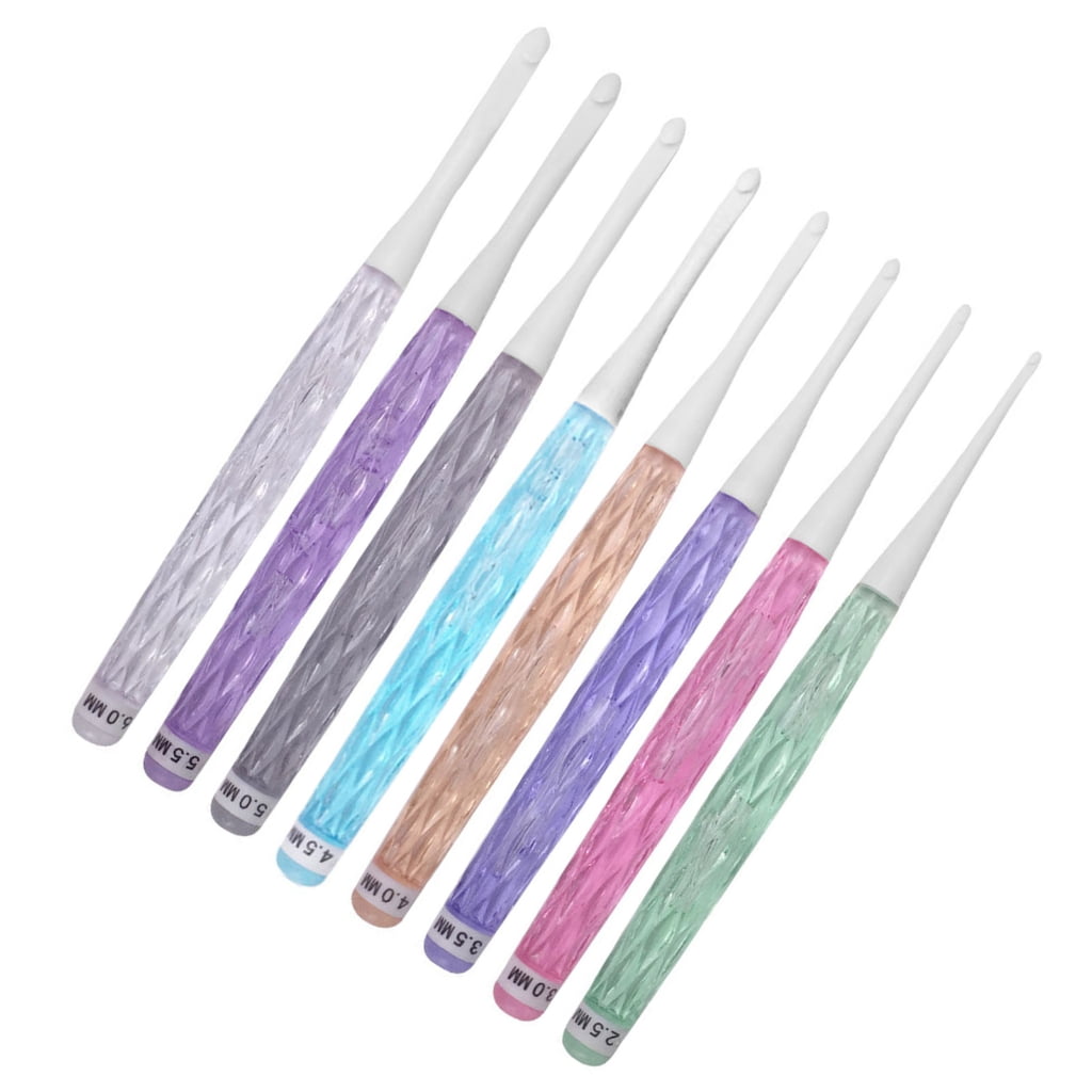 Clover, Metal Crochet Hook, 4mm, Comfortable Grip, Rubber Handle
