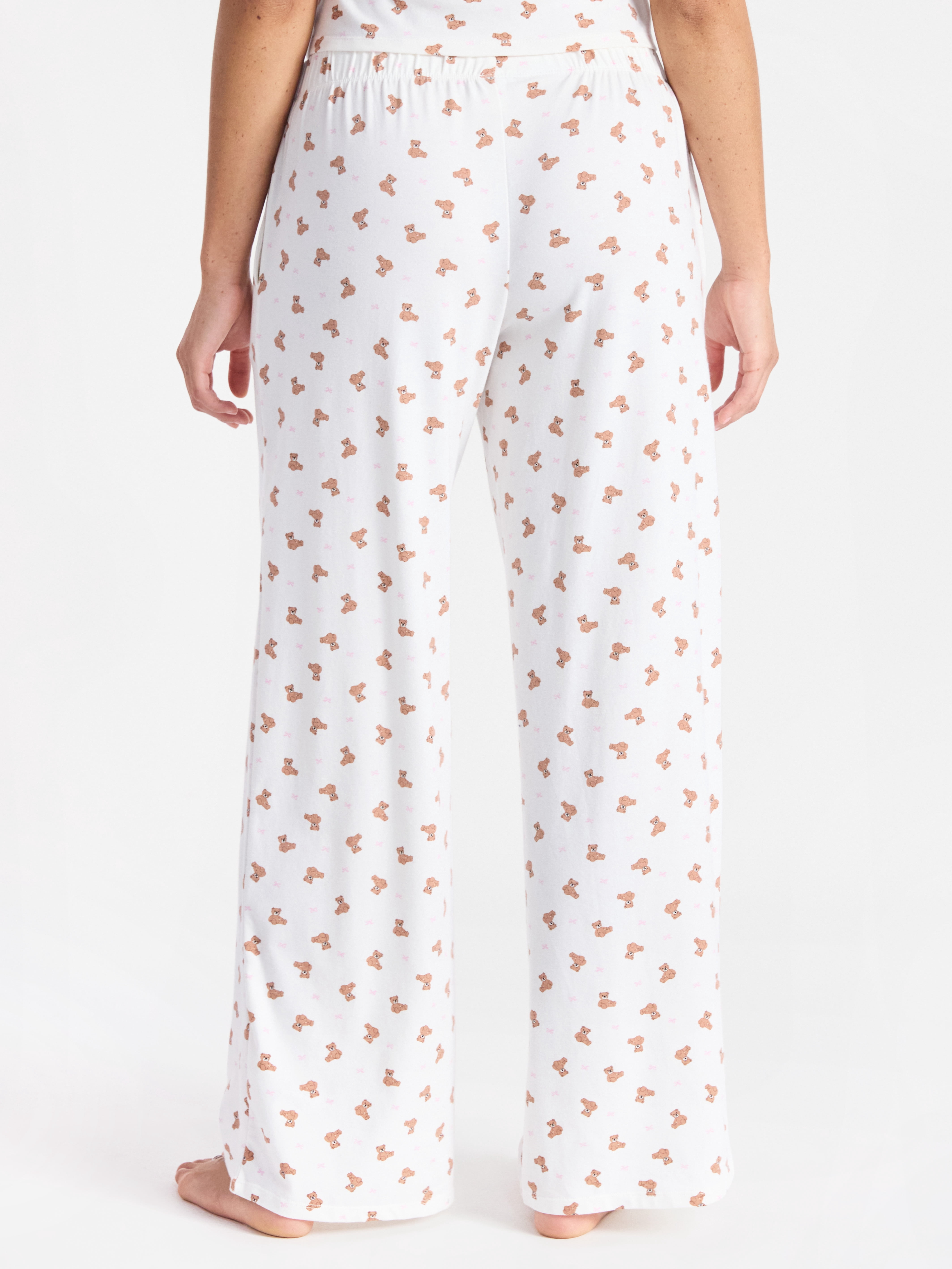 No Boundaries Cloud Core Sleepwear Pants, 30" Inseam, Women's and Women's Plus XXS – 3X