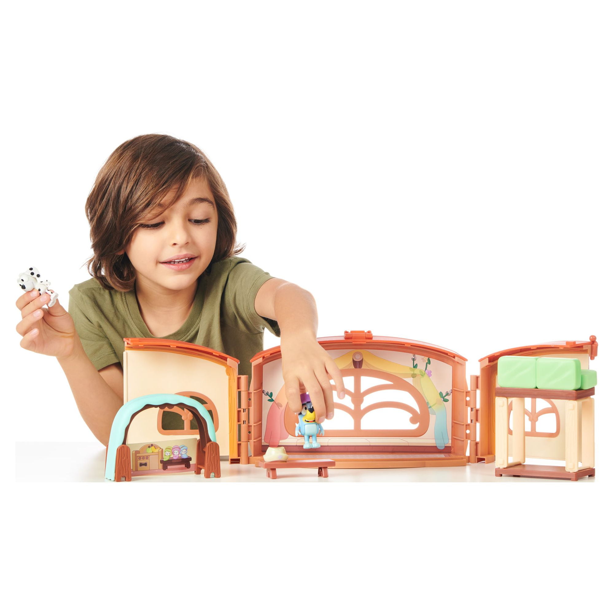 Bluey, School Friends Calypso's School, Chloe and Bluey 3 inch Figures & Playset, Preschool, Ages 3+