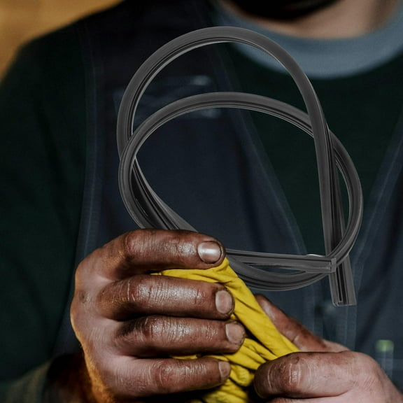 SWETRACE Rain Snow Sleet Windshield Wipers Black Rubber 1Set