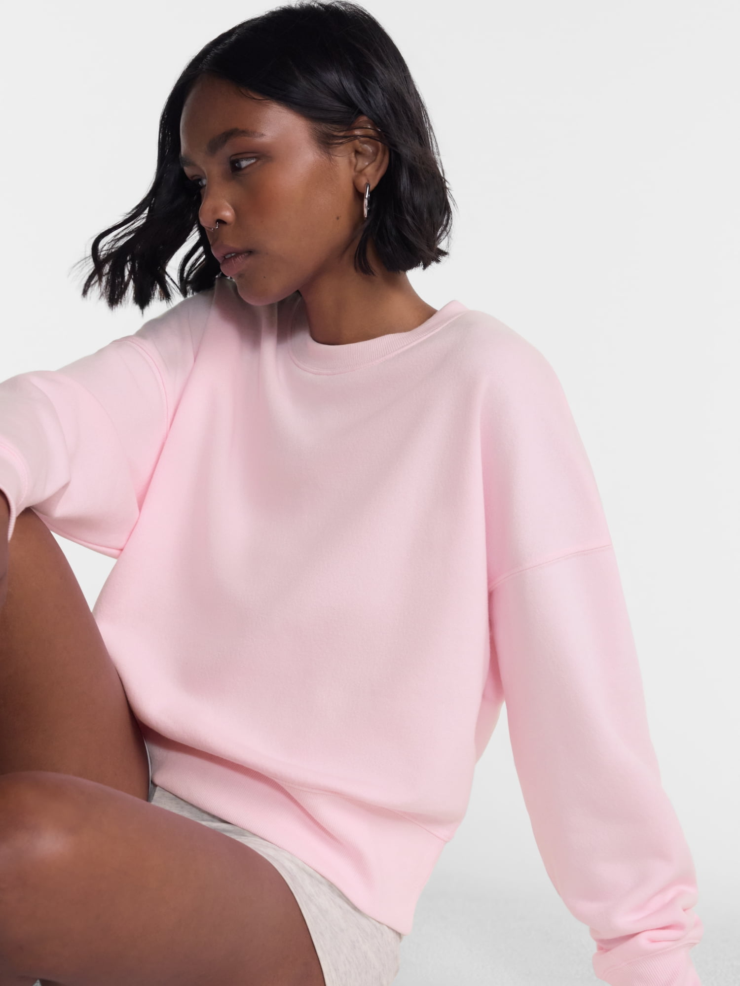 No Boundaries Women's Boxy Fleece Sweatshirt, Midweight, Sizes XXS-4X