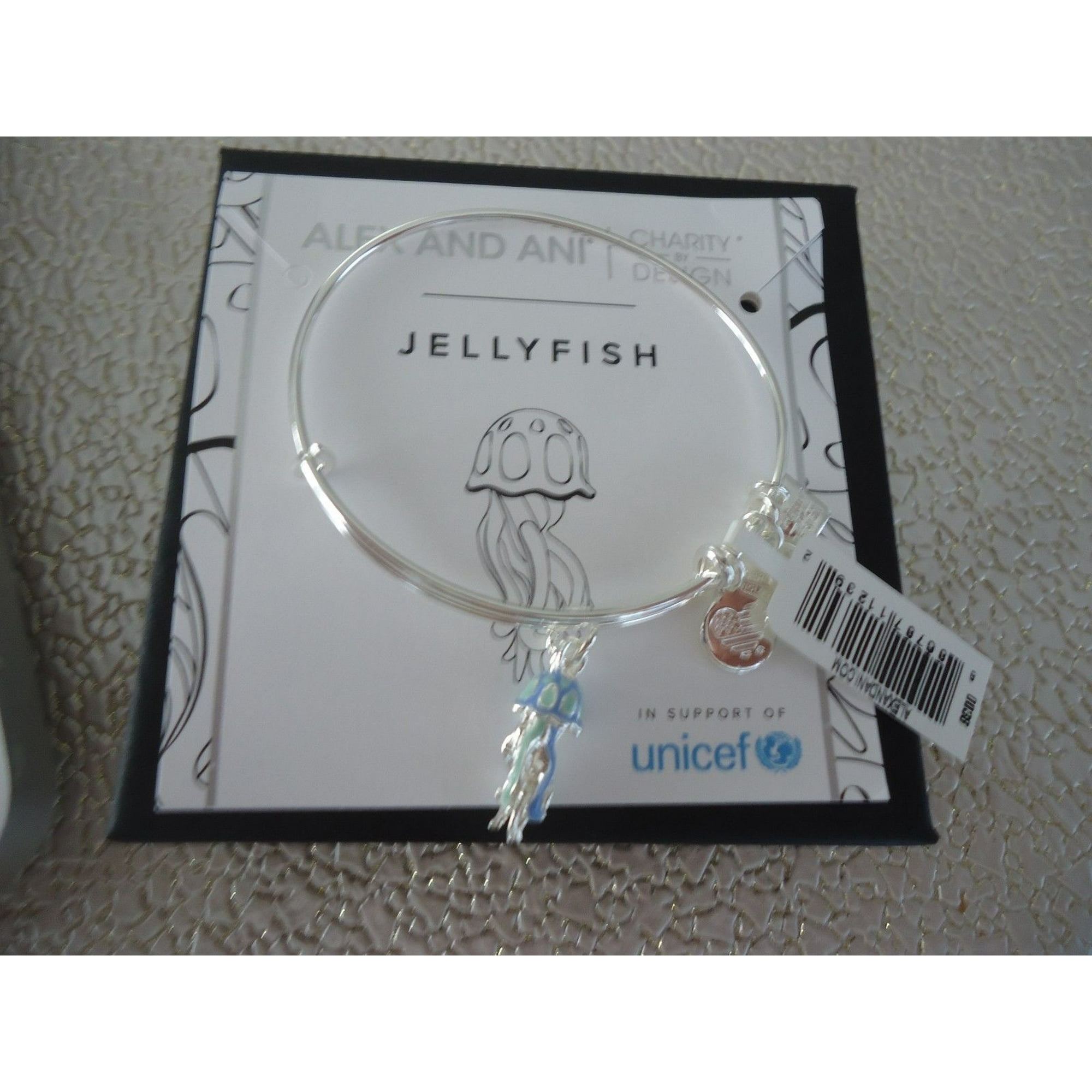 JELLYFISH Shiny Silver UNICEF Charm Bangle New WithTag Card & Box
