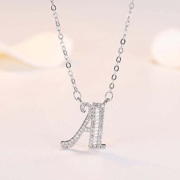 Collar con colgante de tu nombre, mi apellido y 26 palabras en inglés para hija.