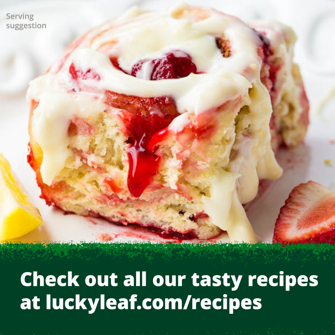 Lucky Leaf Premium Strawberry Rhubarb Fruit Filling and Topping, 21 oz Can
