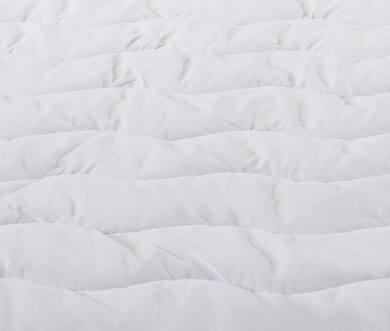 Quiet Comfort 200 Thread Count Waterproof Mattress Pad, Twin