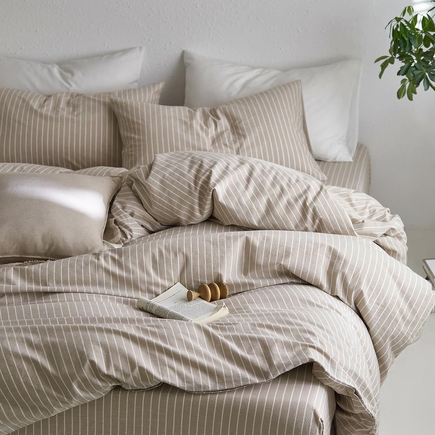 NAYOROOM 100% Cotton Duvet Cover King Set, 3-Piece Breathable Comforter Cover（Light Brown & White Striped）