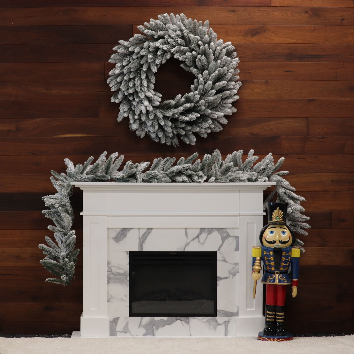 Fraser Hill Farm 36 in Icy Frost Snow Flocked Wreath, FFIF036WR-0SN