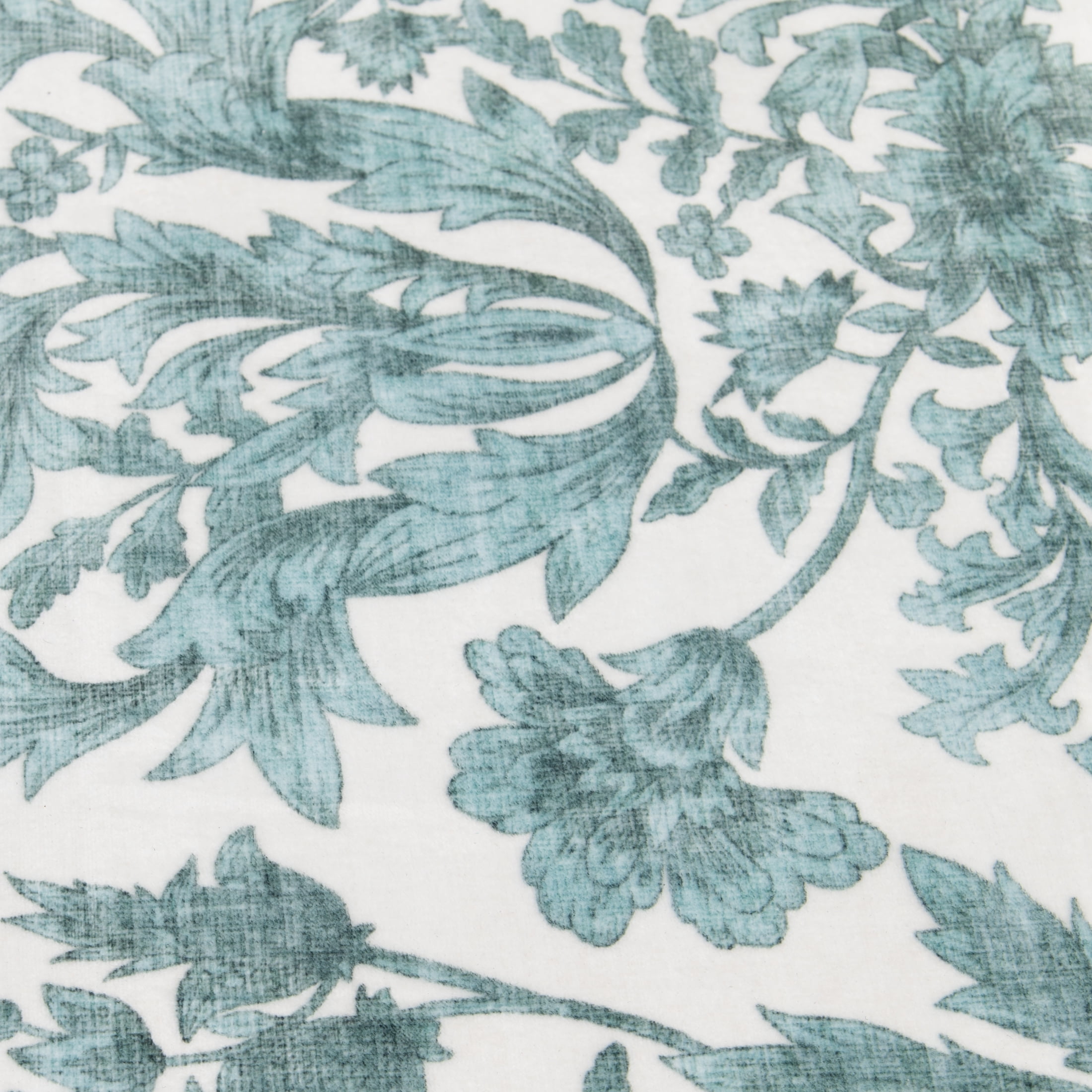 Mainstays 5'x7' Green Feather Faux Fur Scalloped Indoor Area Rug