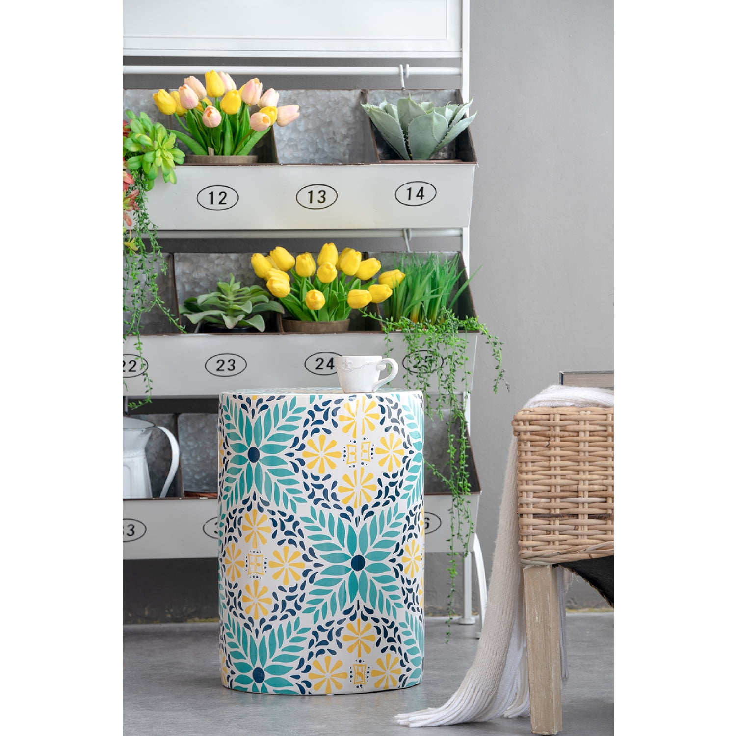 A&B Home Stool - Thumbnail 3