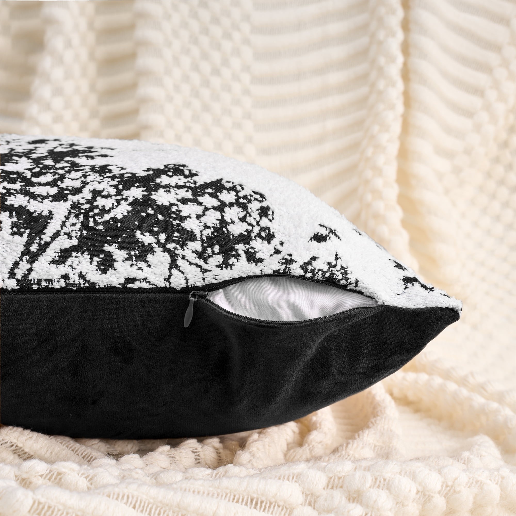 Unique Bargains Set of 2 Chenille Pillow Cushion Covers and Bedroom Black