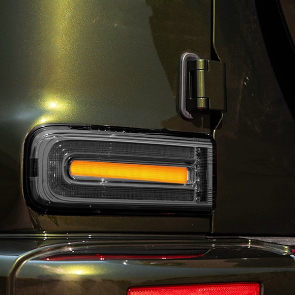 Rear Tail Light Assembly, 1 Pair Versatile Stylish Look Durable Tail Light Brake Lamp for G-Class W463 Pre-Facelift 1991 To 2018 Red,Smoked Black