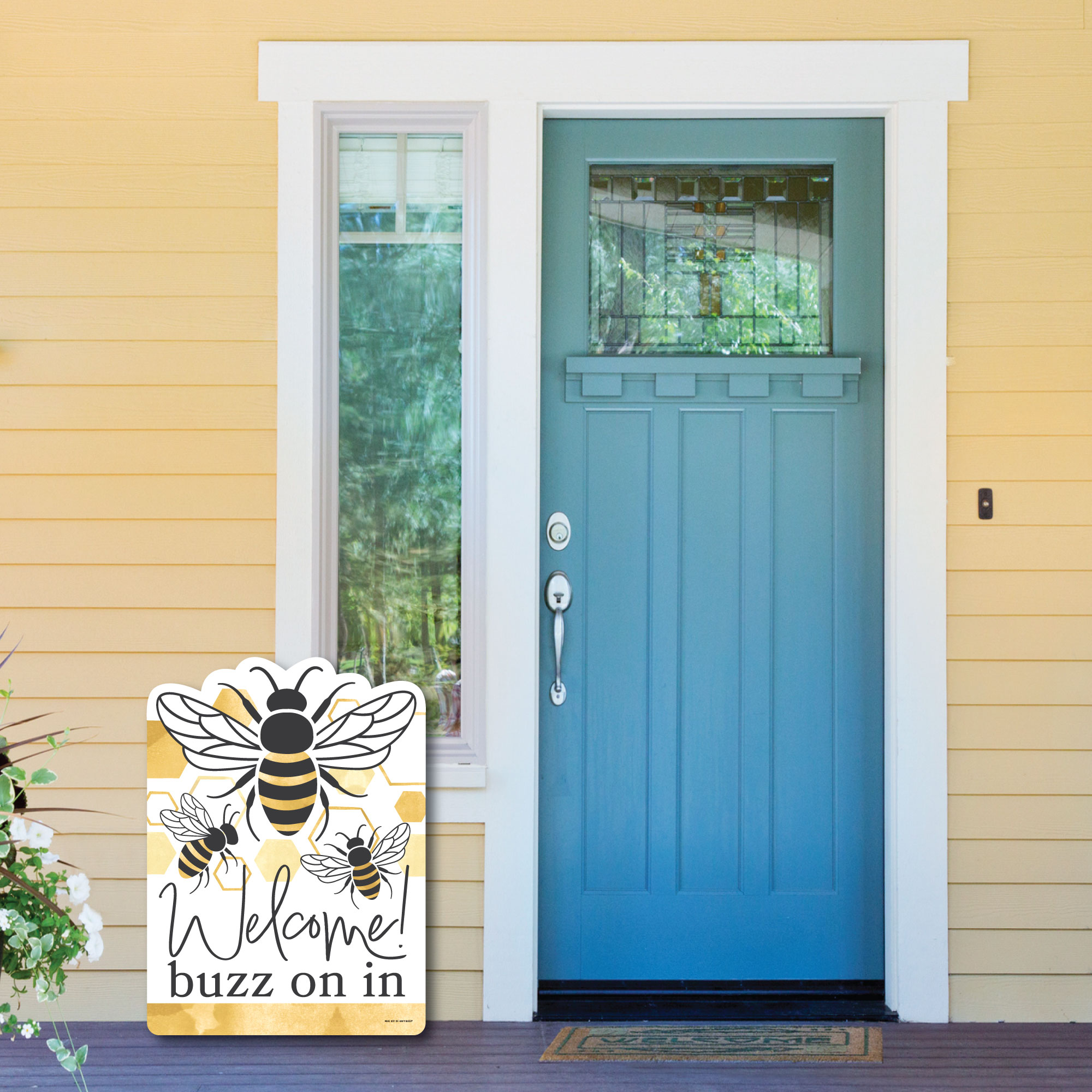 Big Dot of Happiness Little Bumblebee - Party Decorations - Bee Baby Shower or Birthday Party Welcome Yard Sign