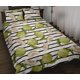 thumbnail image 1 of Juego de cama nórdico con fondo de rayas con estampado de guayaba, 1 of 5