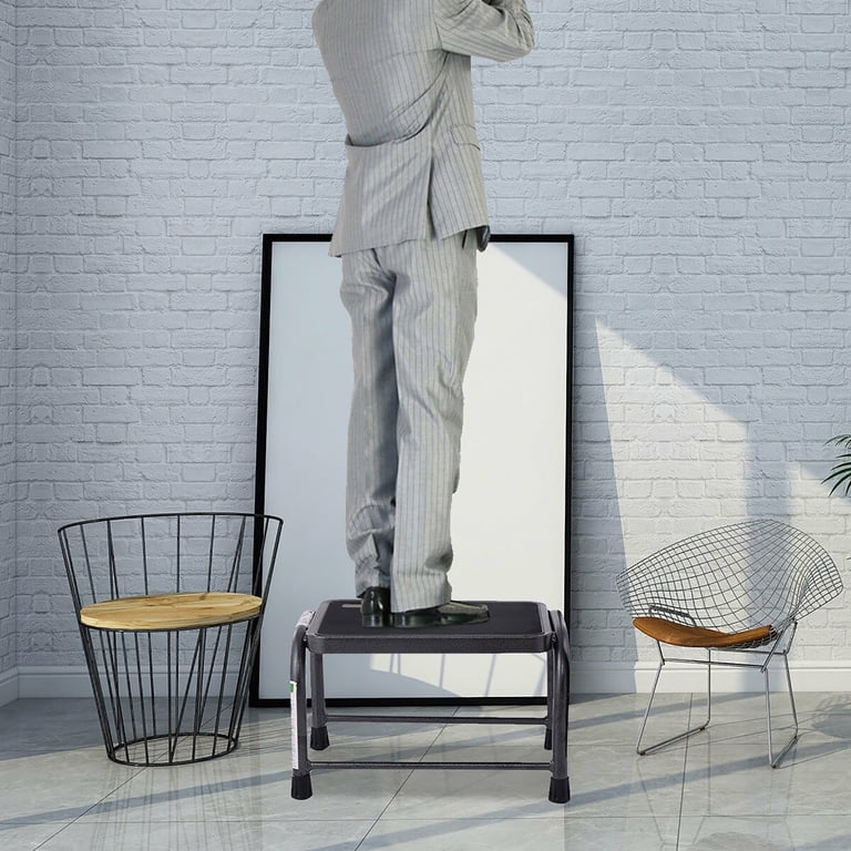 Costway Non-Slip Handy Support Step Stool w/ Handle 330 Lbs Load