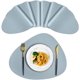 thumbnail image 1 of Manteles individuales redondos de cuero para mesa de comedor, tapete de café aislante lavable antideslizante resistente al calor, juego de manteles individuales de cocina de estilo nórdico (juego de 6, 1 of 5