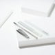 thumbnail image 5 of Set de manicura Tweezerman Glass con cortauñas, lima y pulidor, 5 of 7