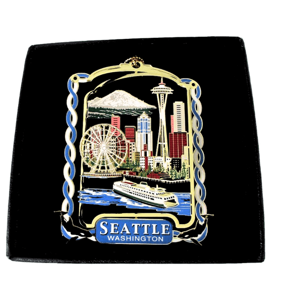 Seattle Ornament Color Brass Souvenir Black Leatherette Gift Box