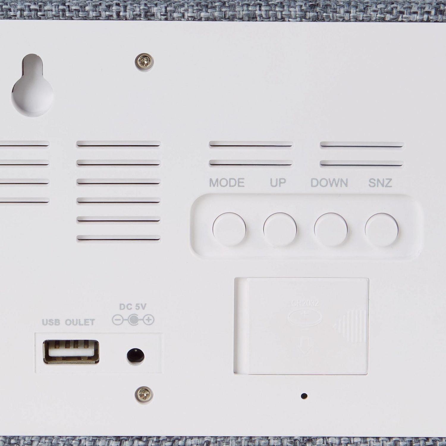 HOMETRENDS Alarm Clock, 12/24 hr. LED display