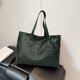 thumbnail image 5 of Bolso de hombro informal para mujer | Bolso bandolera de piel sintética | Correa ajustable para el trabajo, viajes y uso diario, 5 of 6