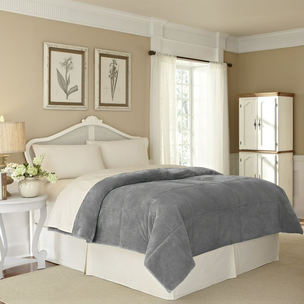 Vellux PlushLux Luxury Plush Blanket (Available in Multiple Sizes and