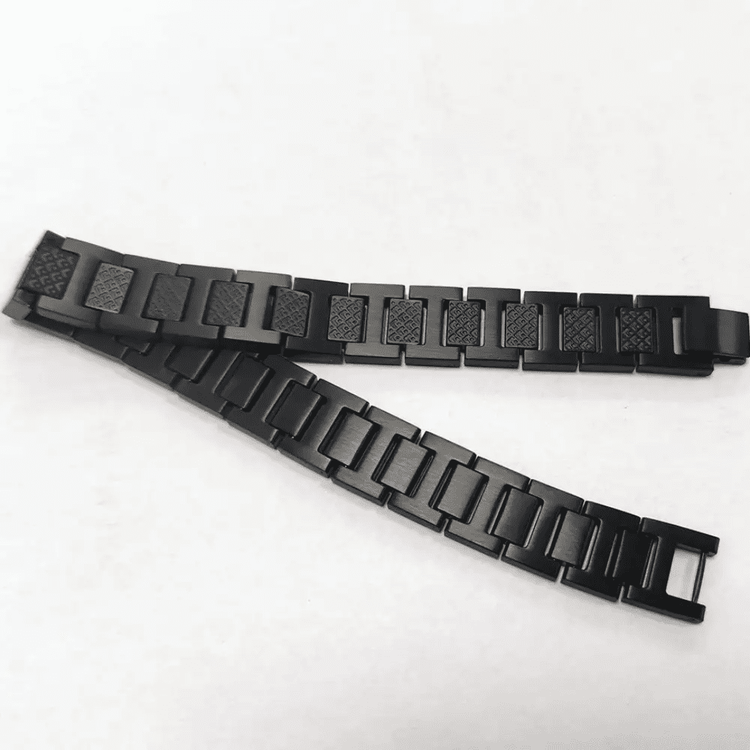 Luxury Men’s Geometric Link Bracelet – HighPolish Chain– Premium Men’s Wristwear BLACK