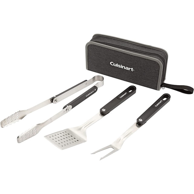 juego de herramientas para asar Cuisinart CGS-1000 plegable 4 piezas negro: set desplegado con pinzas, espátula perforada, tenedor de dos puntas y funda de transporte negra con logo Cuisinart; mangos plegables con pasador metálico y acabado mate, ideal para parrilla y camping, fácil de guardar.