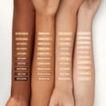 thumbnail image 4 of Base de maquillaje líquida mate mineral Barepro 24 horas de duración FPS 20 de Bareminerals, cobertura total para pieles maduras, sin aceite, vegana, 4 of 8