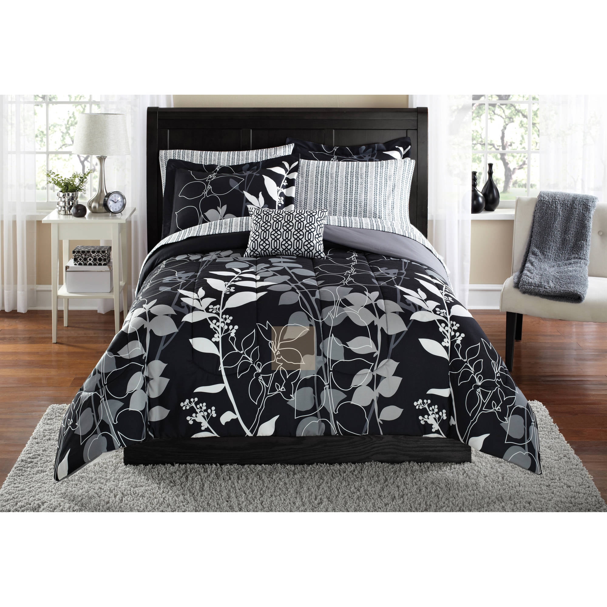 Mainstays Orkaisi Bed In A Bag Coordinated Bedding Twin Twin Xl Black Walmart Com Walmart Com