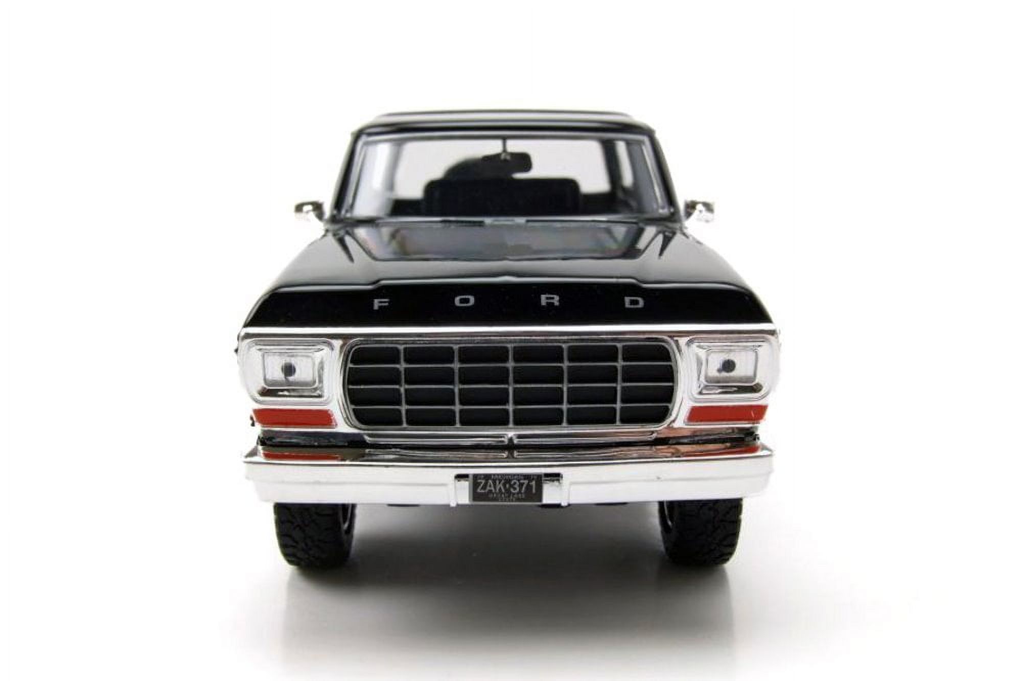 1978 Ford Bronco Ranger XLT w/ Spare Tire, Black/Red - Showcasts 71371WRK - 1/24 Scale Diecast Car
