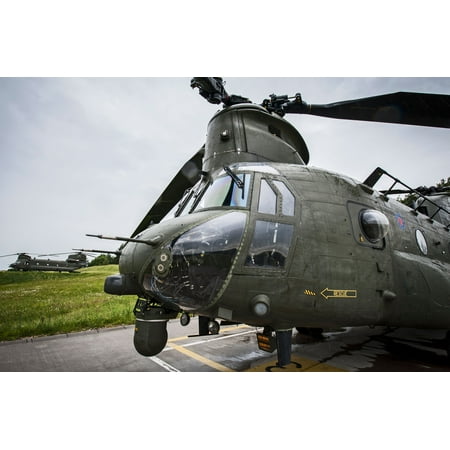 Canvas Print Chinook Heavy Lift Helicopter of 18 Squadron Royal Air Force Odiham awaiting tasking. British airbor Stretched Canvas 10 x (Best Heavy Lift Helicopter)