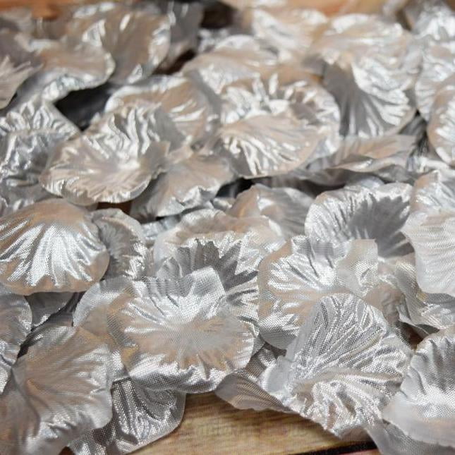 Quasimoon Silver Silk Rose Petals Confetti for Weddings in Bulk by