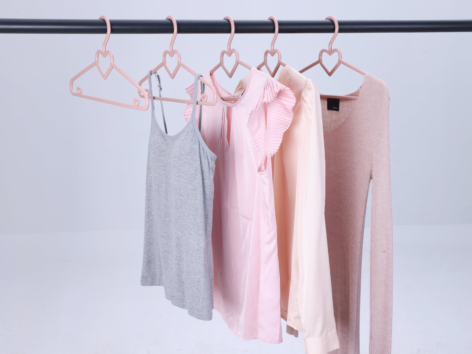 Unique Bargains Plastic Non-Slip Hangers for Clothing Closet Coats 20 Packs Pink