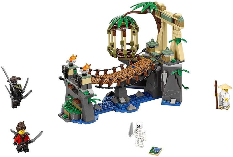 Pre-Owned The Ninjago Movie Master Falls Set LEGO 70608