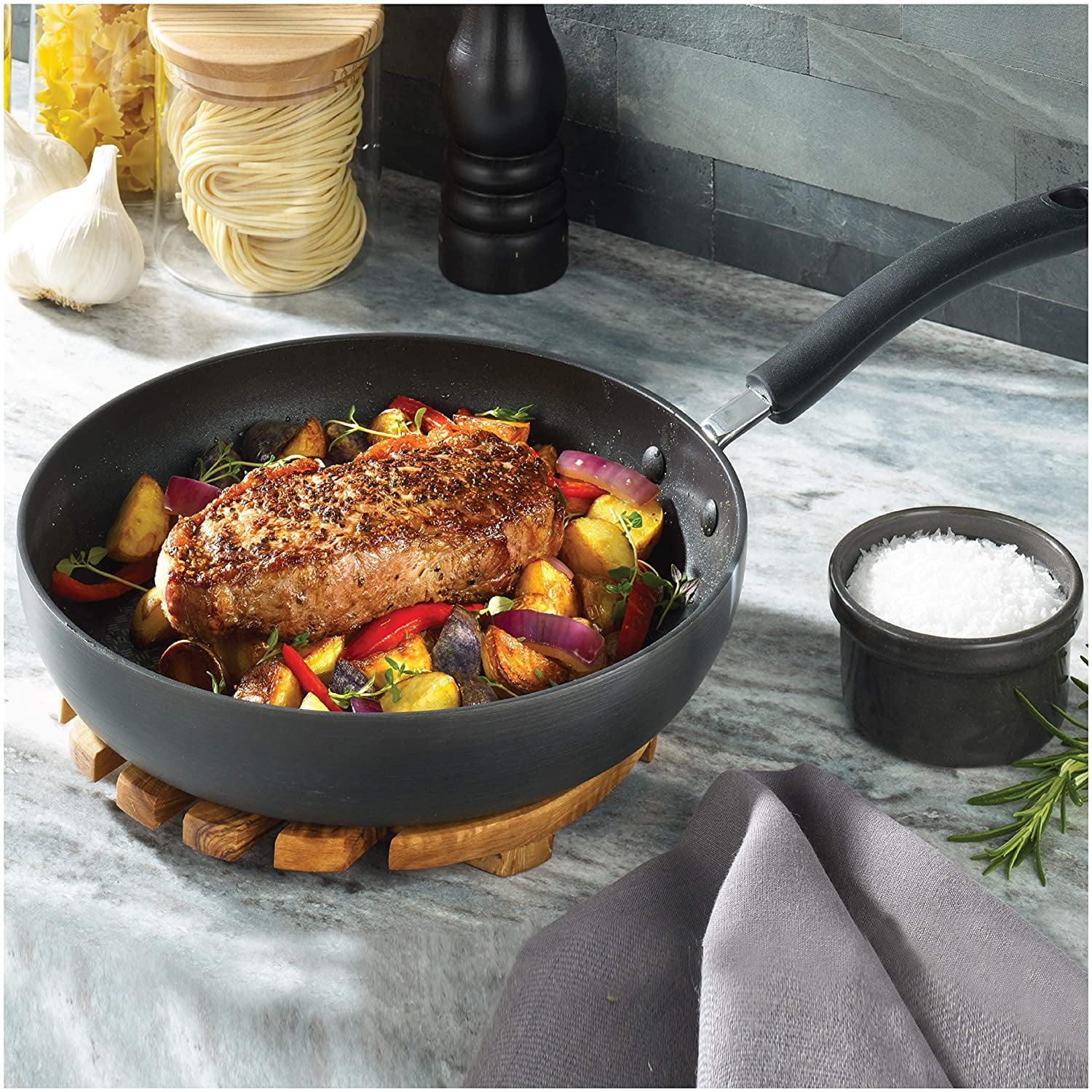 T-fal Signature Nonstick Fry Pan 12 Inch Oven Safe 350F Cookware, Pots and  Pans, Dishwasher Safe, Gray