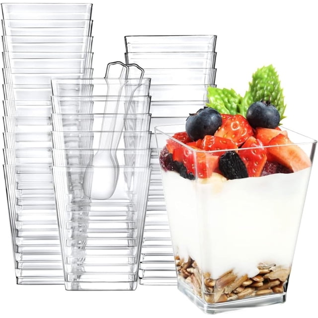 U Chef Paquete de 100 Vasos para Postres Transparentes, Tazas Cuadradas de Plástico, Vasos Transparentes con Cucharas, Vaso Pequeño para Postres, Aperitivos, Pudines, Mousse