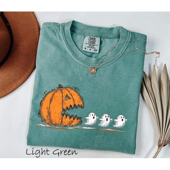PAVIG Pumpkin Chasing Ghosts Halloween Shirt, Retro Arcade Garment-Dyed Tee