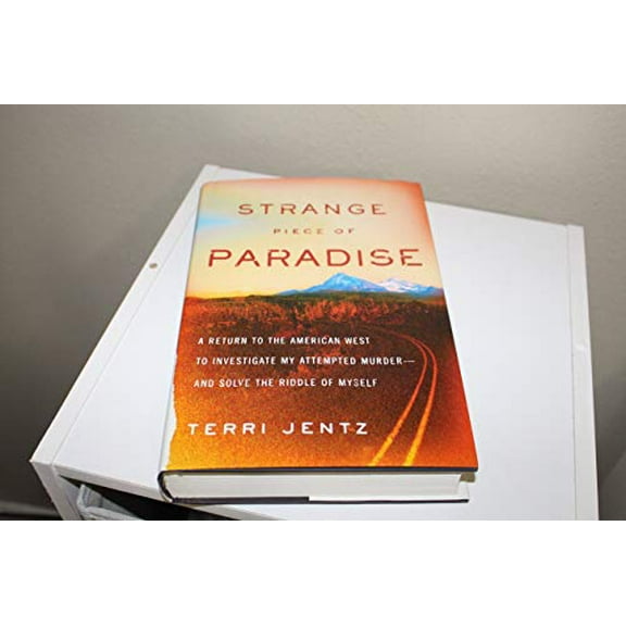 Pre-Owned Strange Piece of Paradise (Hardcover) 0374134987 9780374134983