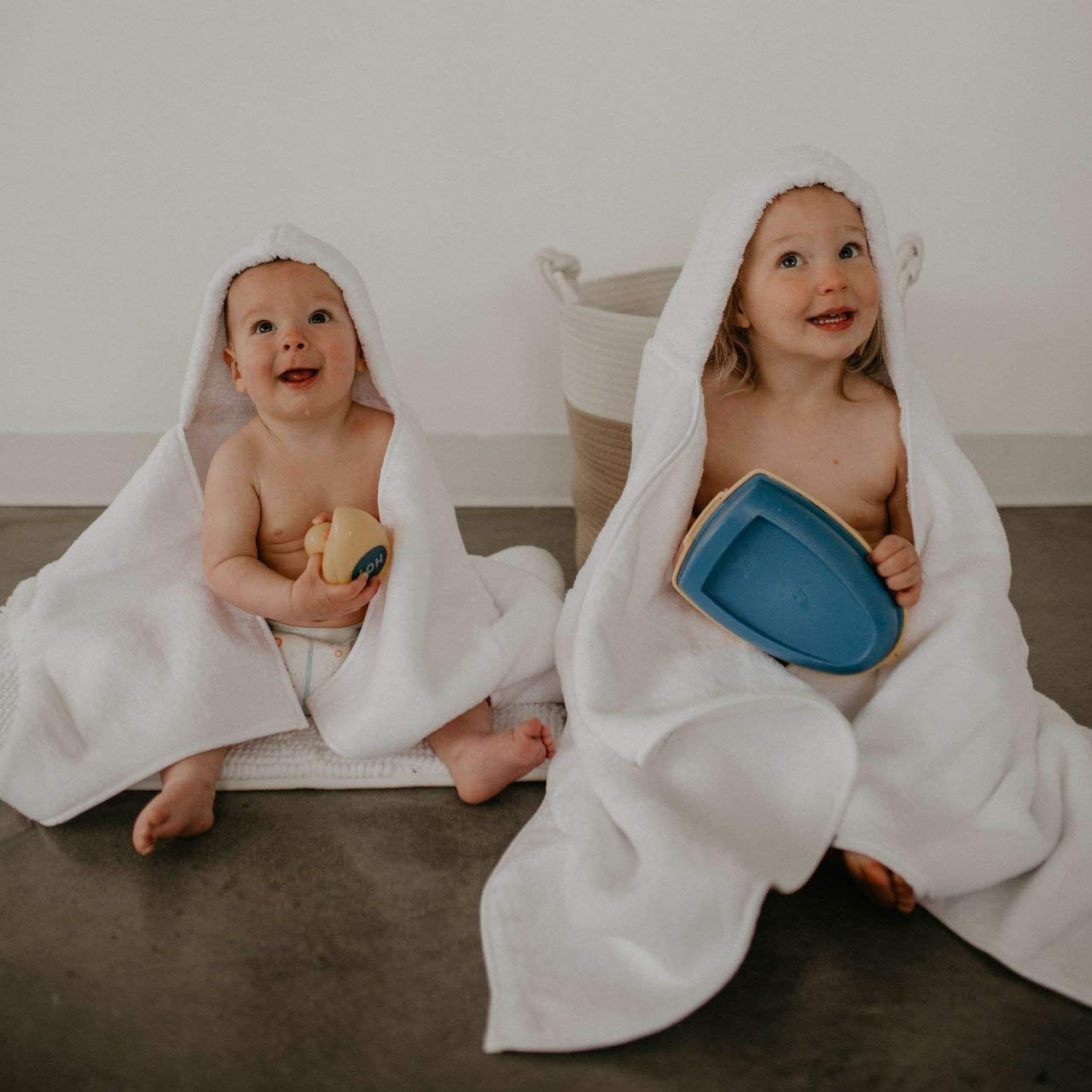 Parker Baby Co. Cotton Hooded Bath Towel - Infant