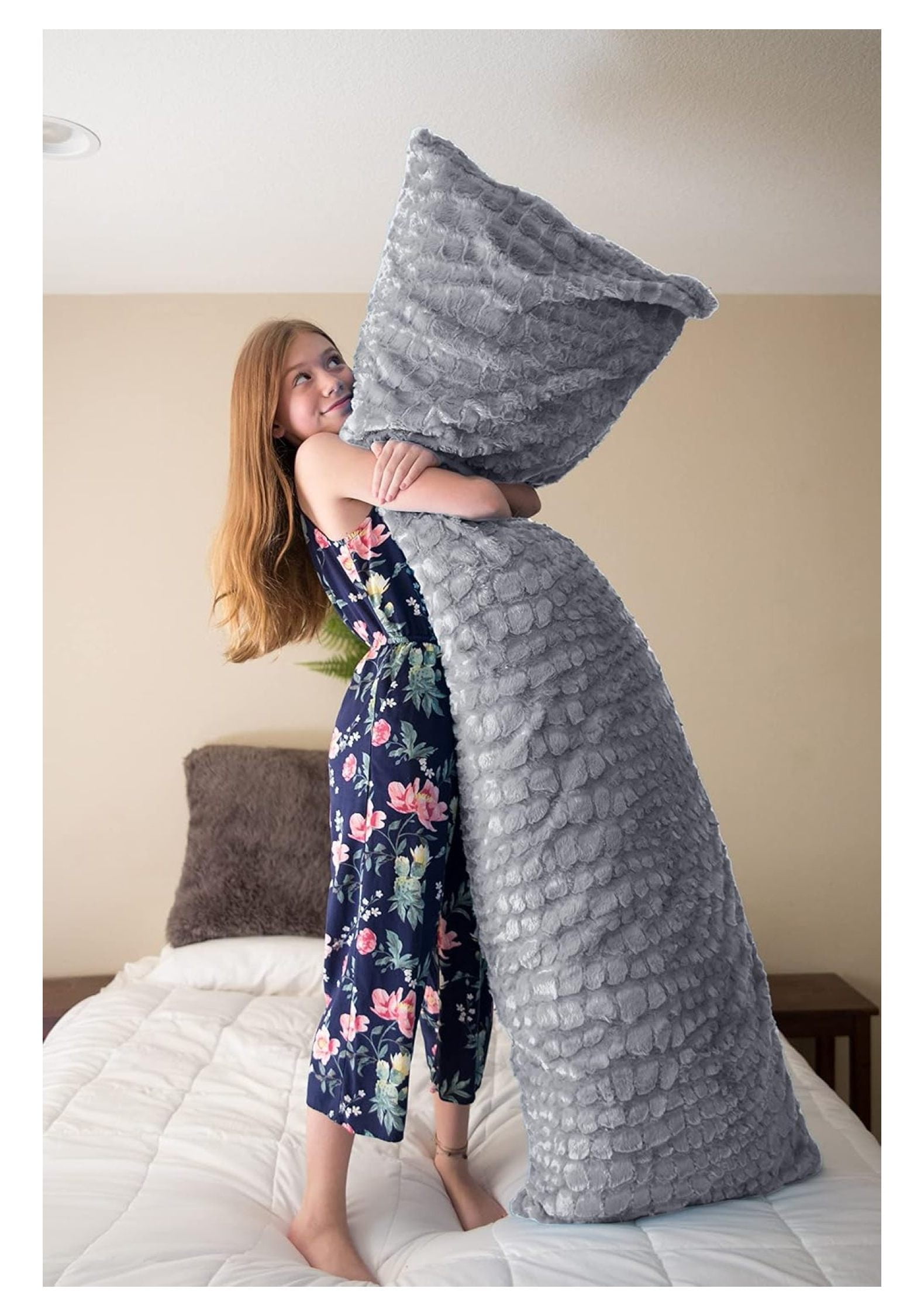 Heated body pillow with arms hotsell