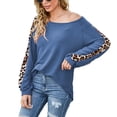 thumbnail image 1 of Blusa Estampado de leopardo Manga larga con hombros descubiertos Cuello redondo Tops de moda para mujer, 1 of 7