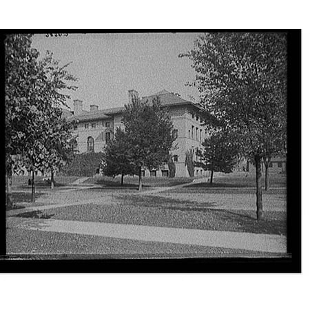 Historic Print, [University of Minnesota, medical building, Minneapolis, Minn.], 18" x 24"