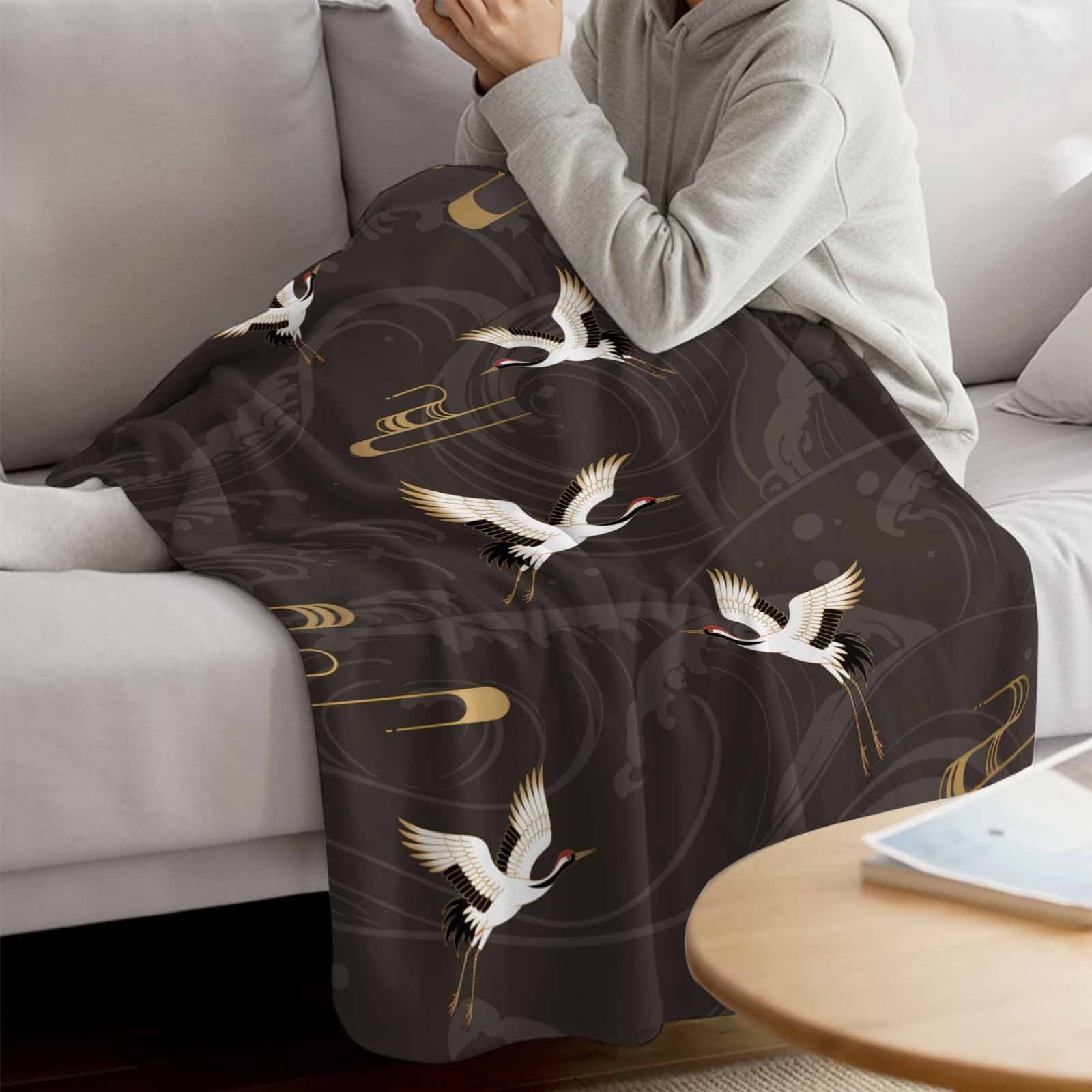 Japanese Style Blanket Soft Cozy Warm Throw Blanket for Couch, Plush Fuzzy Flannel Fleece Blankets for Sofa, Vintage Cranes Ocean Wave Black Grey Bed Blankets Lightweight Gifts for Women, 32"x48"